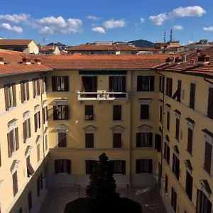 https://hotel-bonifacio-florence.it-tuscanyhotel.com