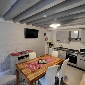 Apartment Otto House