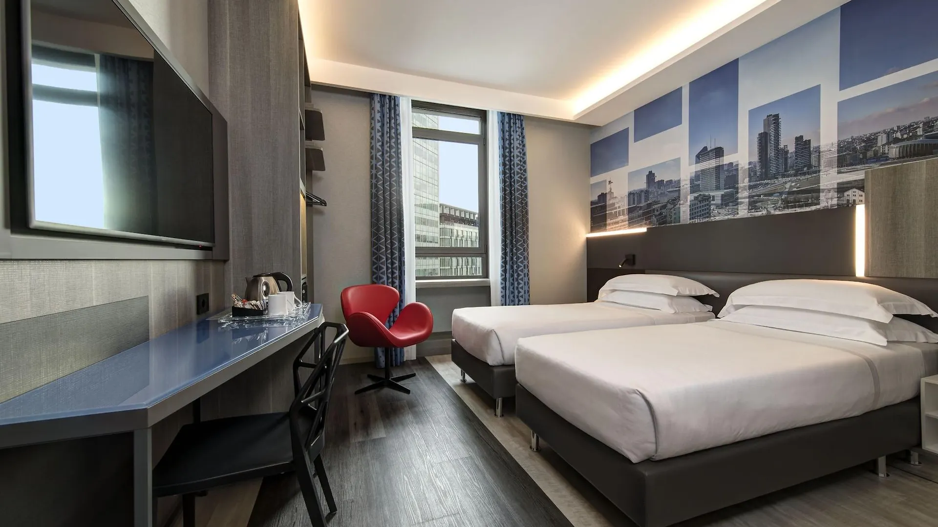 iQ Hotel Milano 4*,  Italien