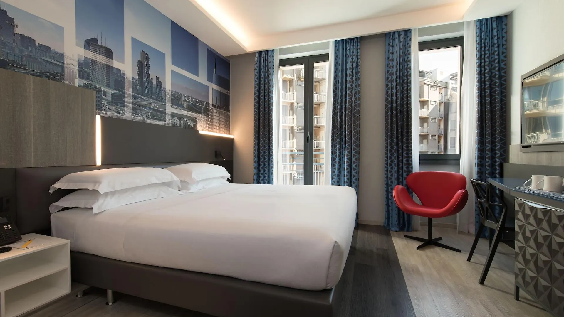 iQ Hotel Milano 4*,  Italien